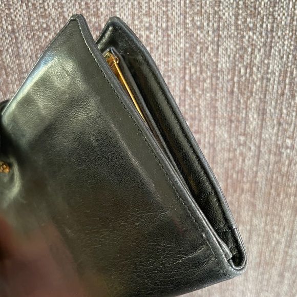 🏴 Authentic Chanel wallet - Picture 6 of 15